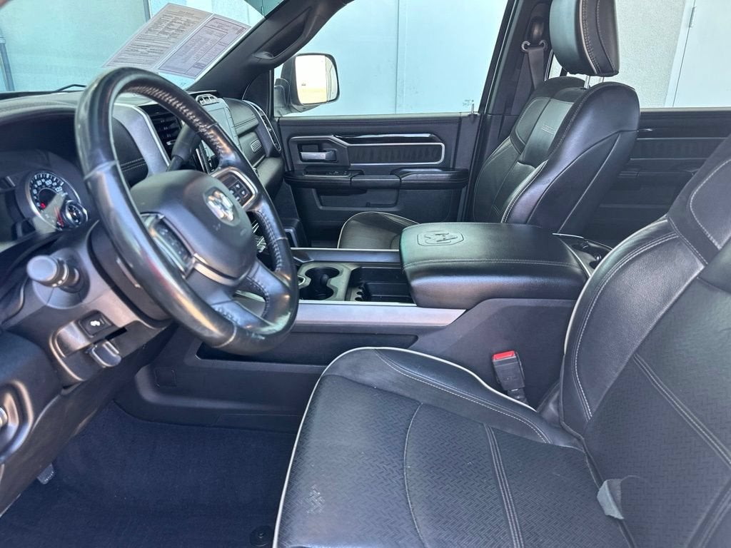 2020 RAM 2500 Laramie Crew Cab 4X4 6'4" Box
