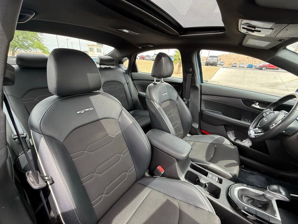 2023 Kia Forte GT-Line