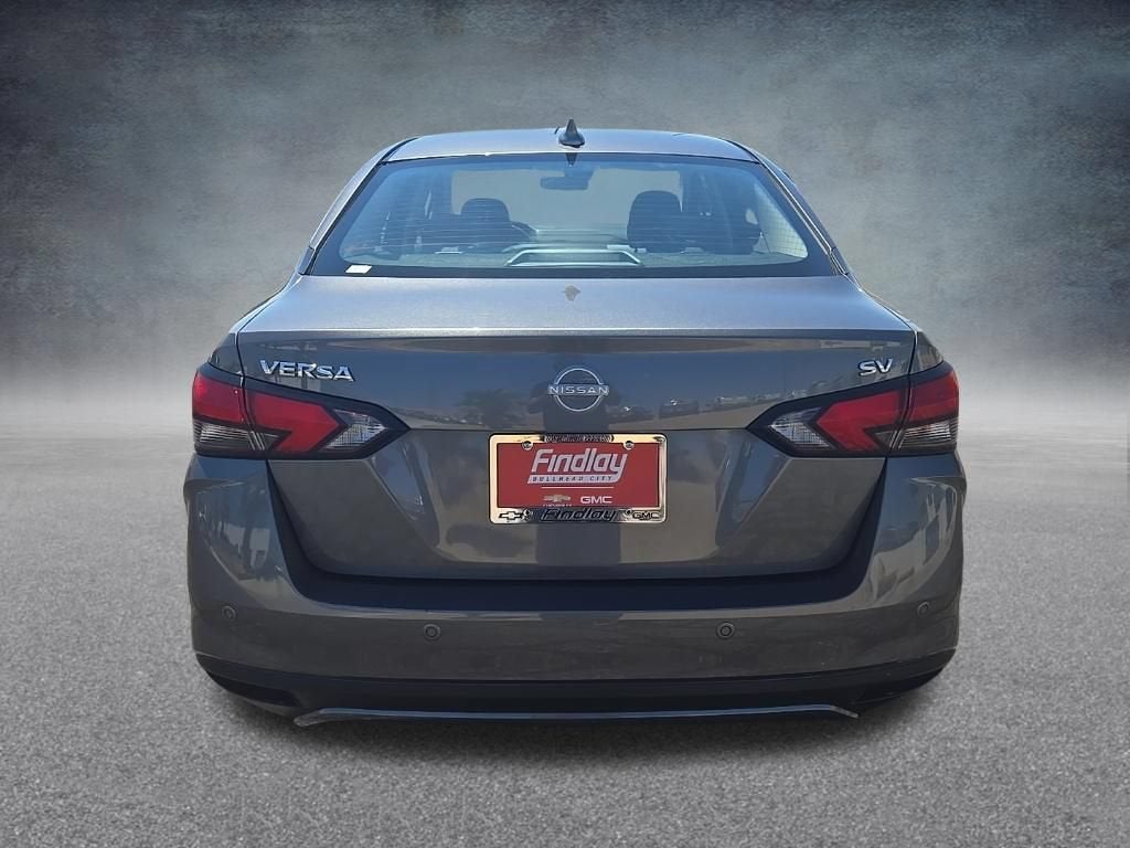2024 Nissan Versa SV