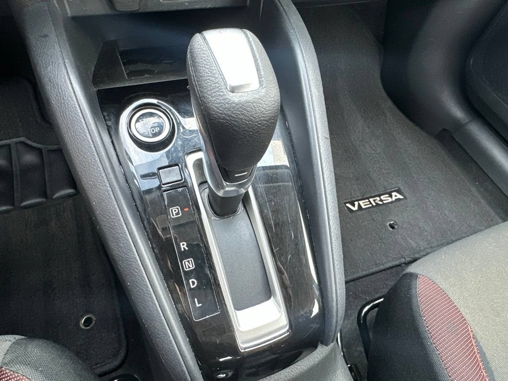 2024 Nissan Versa SR