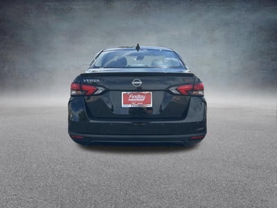 2024 Nissan Versa SR