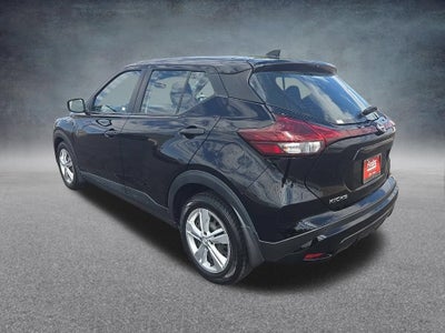 2023 Nissan Kicks S Xtronic CVT