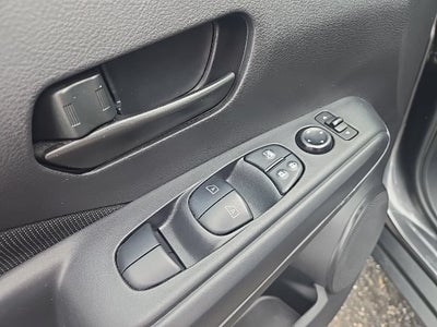 2023 Nissan Kicks S Xtronic CVT
