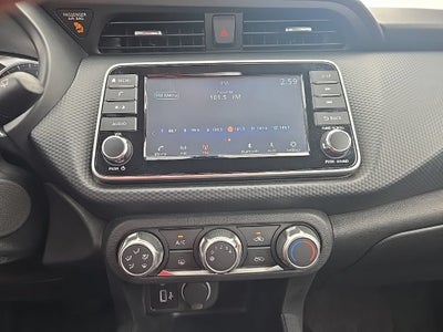 2023 Nissan Kicks S Xtronic CVT