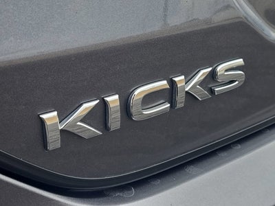 2023 Nissan Kicks S Xtronic CVT