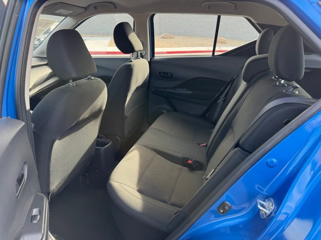 2024 Nissan Kicks S