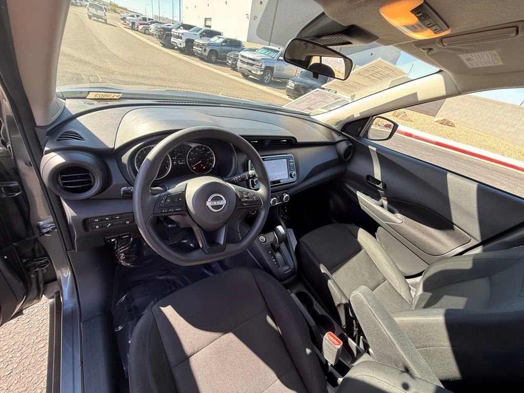 2024 Nissan Kicks S