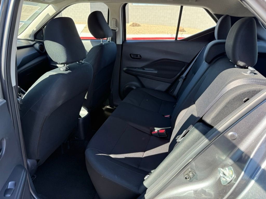 2024 Nissan Kicks S