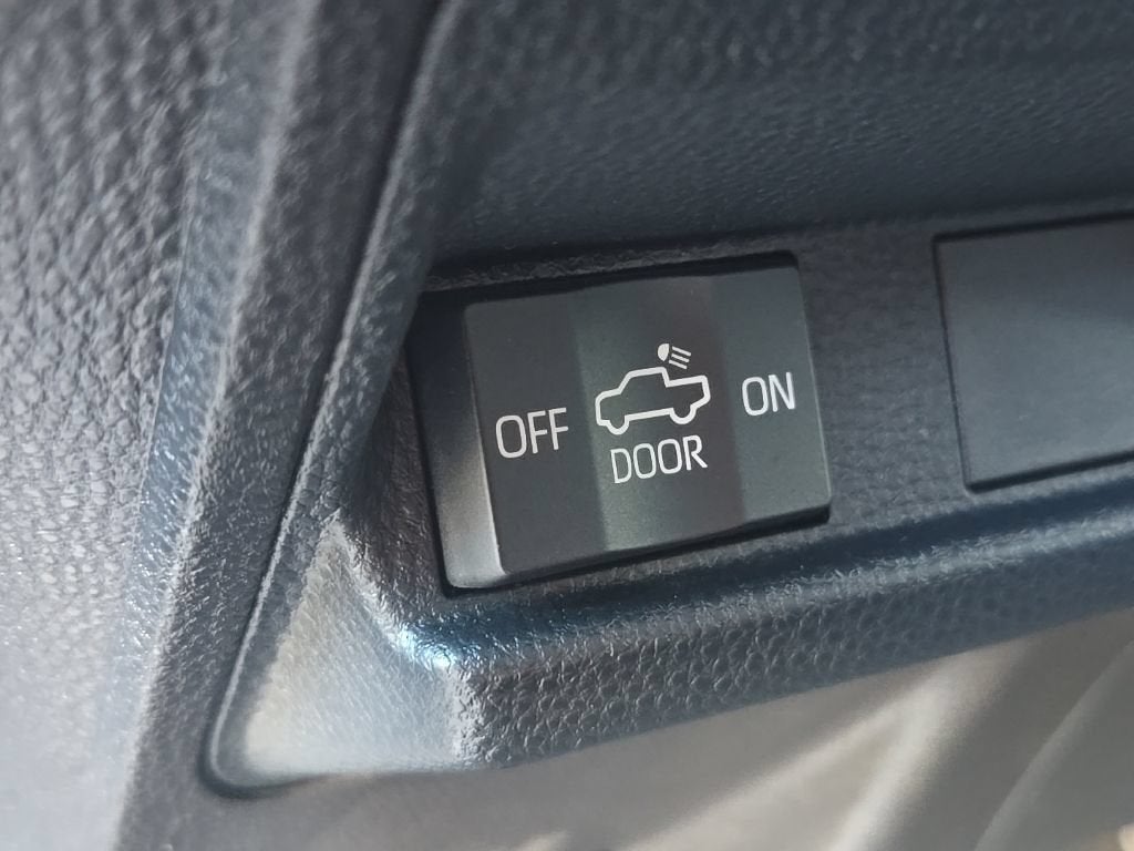 2024 Toyota Tacoma 4WD SR5