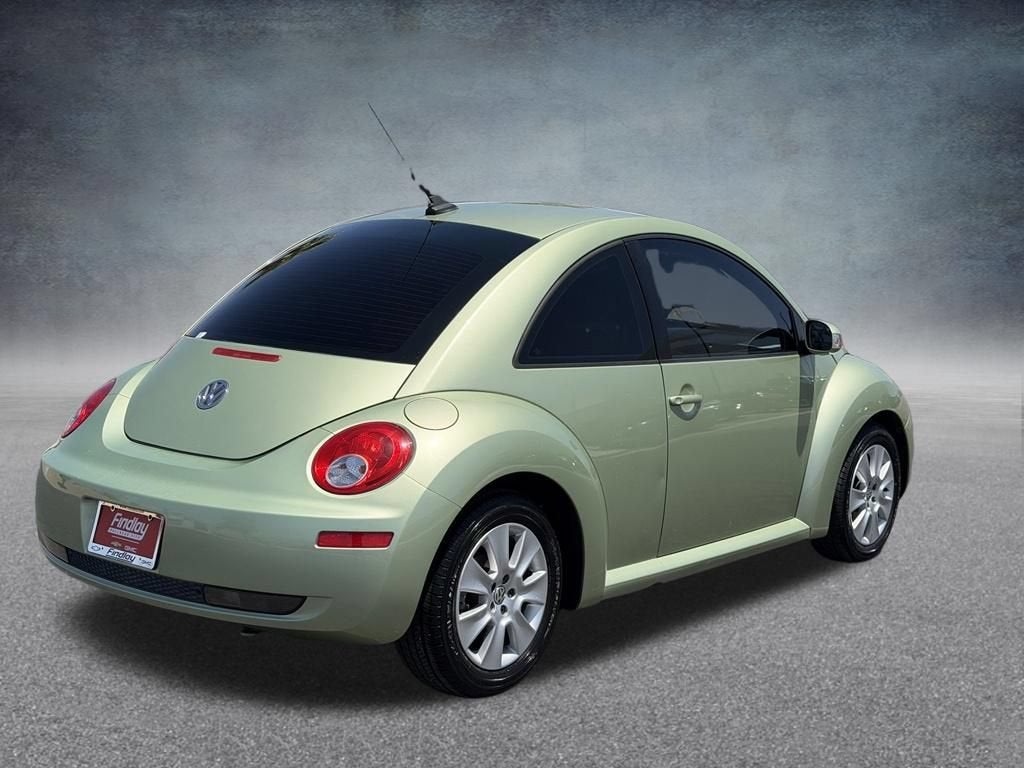 2009 Volkswagen New Beetle Coupe S