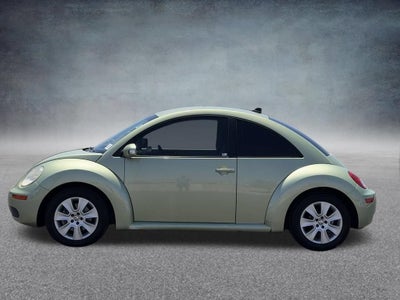 2009 Volkswagen New Beetle Coupe S