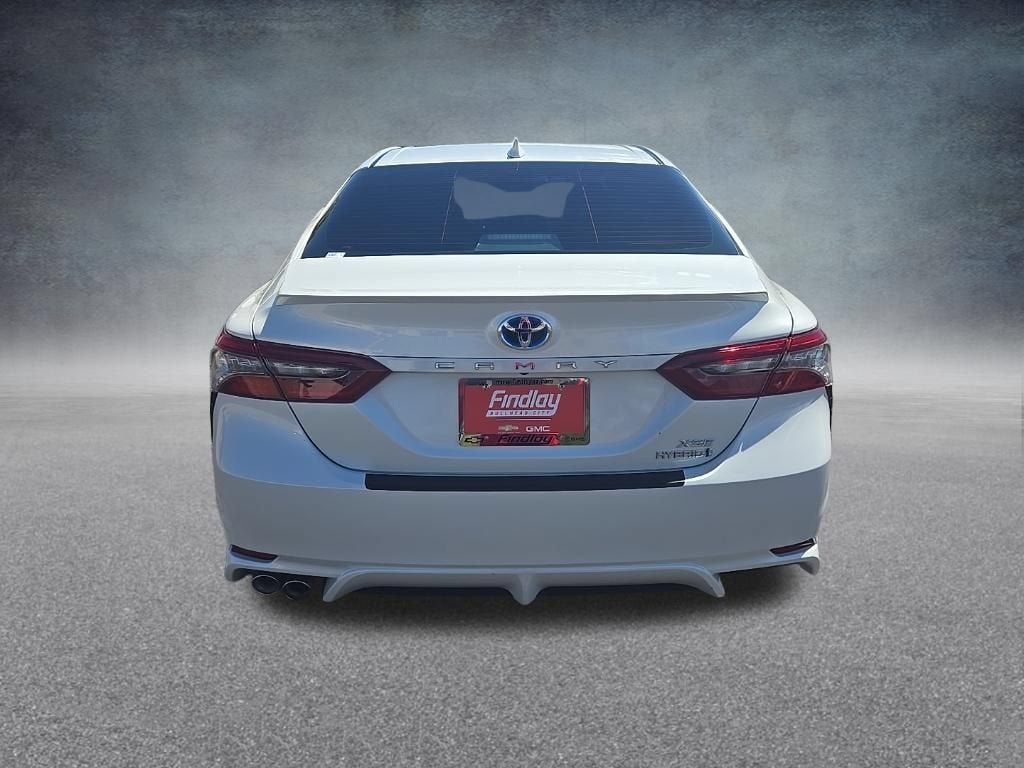 2024 Toyota Camry Hybrid XSE