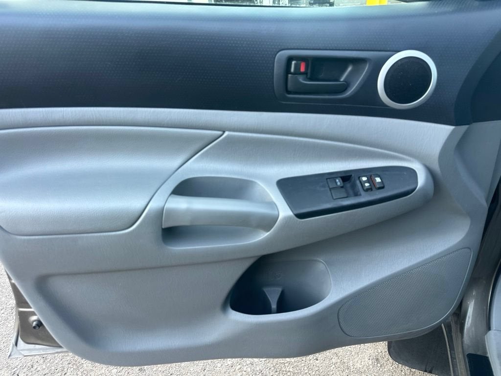 2013 Toyota Tacoma Base V6