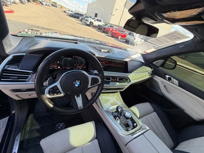 2021 BMW X7 M50i