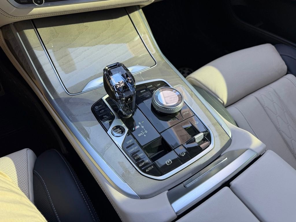 2021 BMW X7 M50i