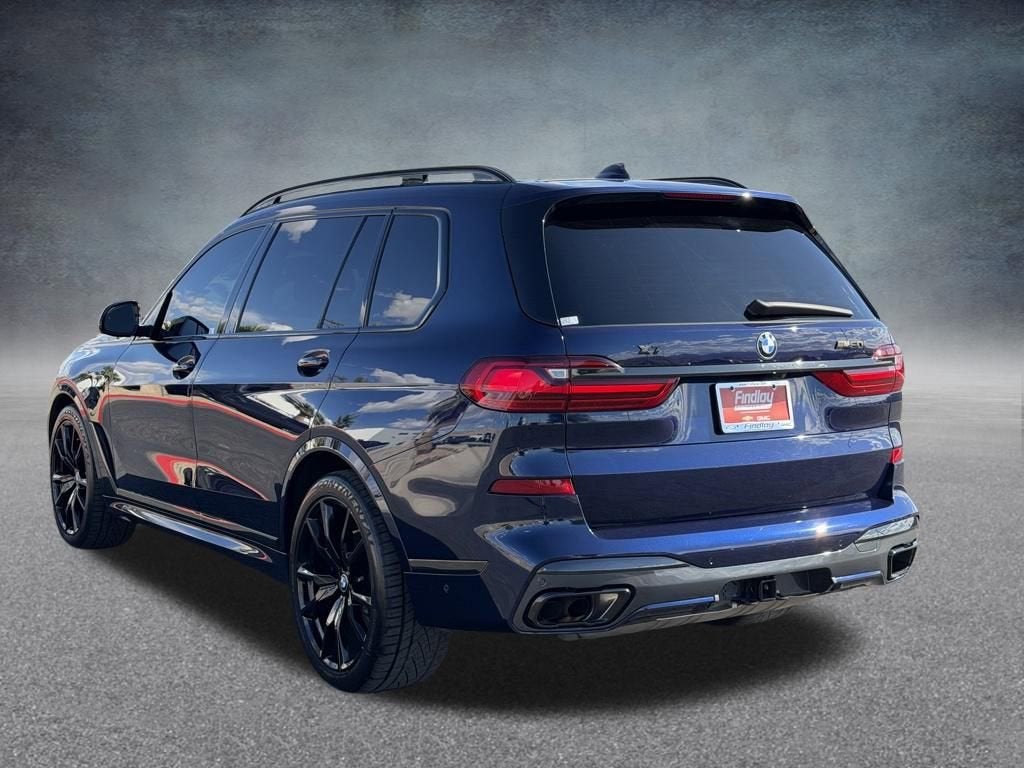 2021 BMW X7 M50i