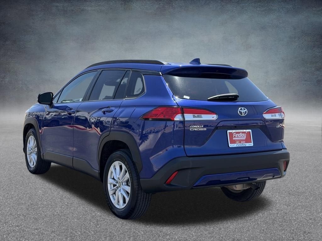 2022 Toyota Corolla Cross LE