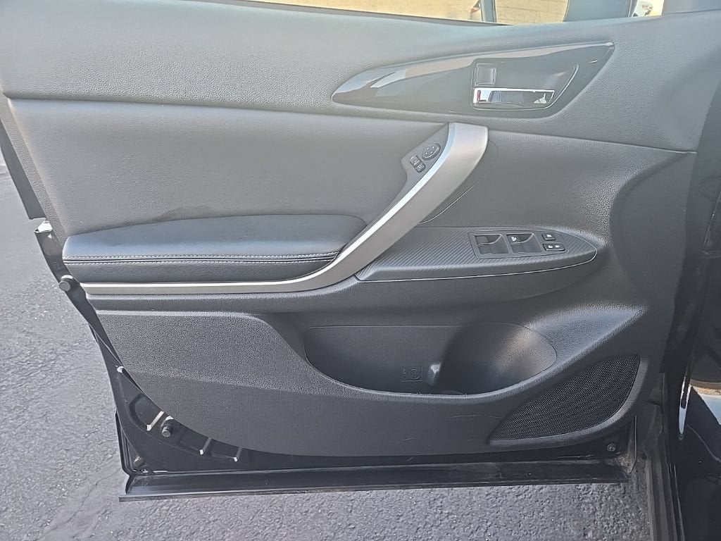 2025 Mitsubishi Eclipse Cross SE