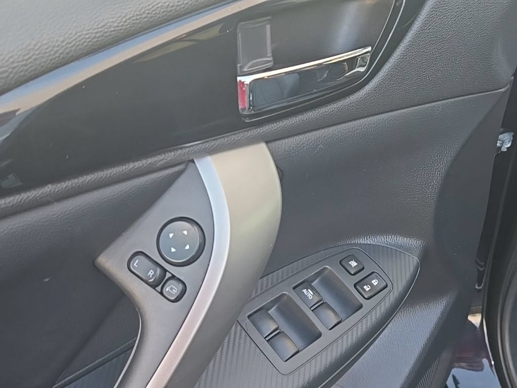 2025 Mitsubishi Eclipse Cross SE