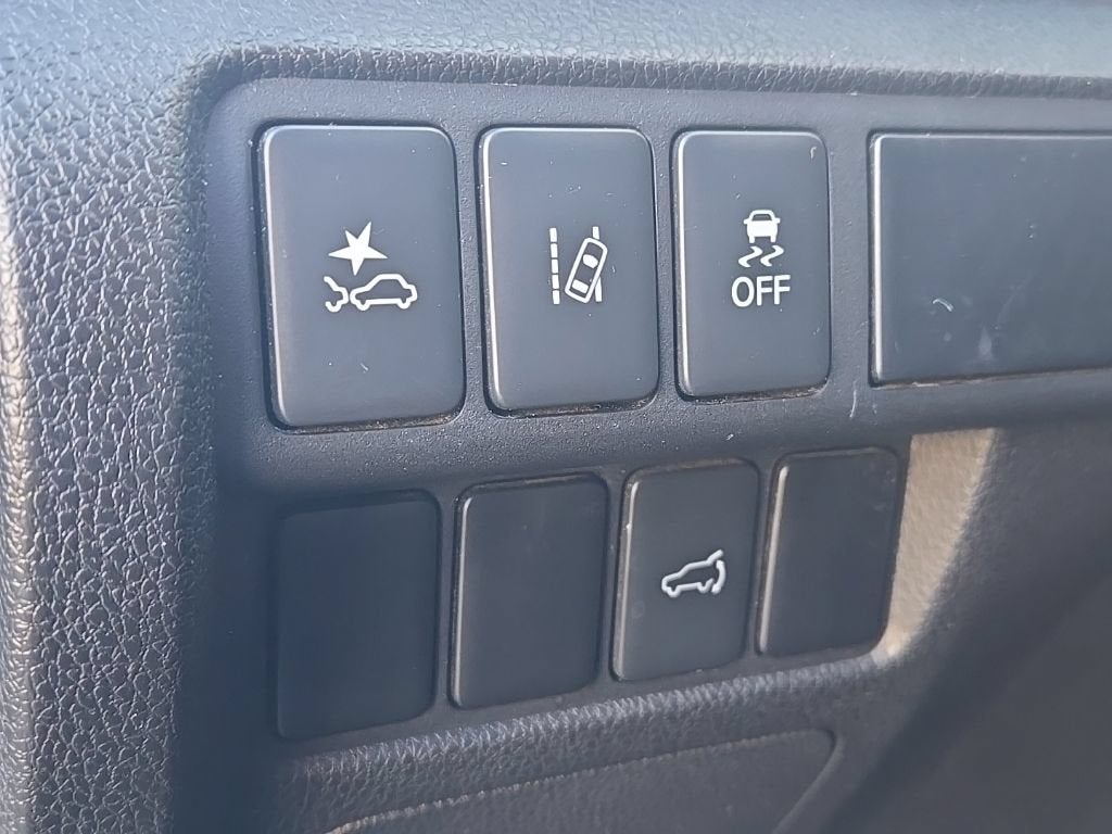 2025 Mitsubishi Eclipse Cross SE