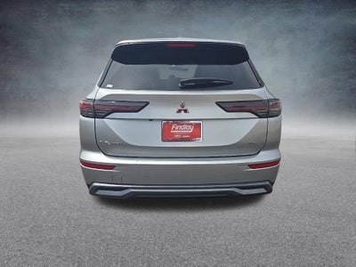 2025 Mitsubishi Outlander SE