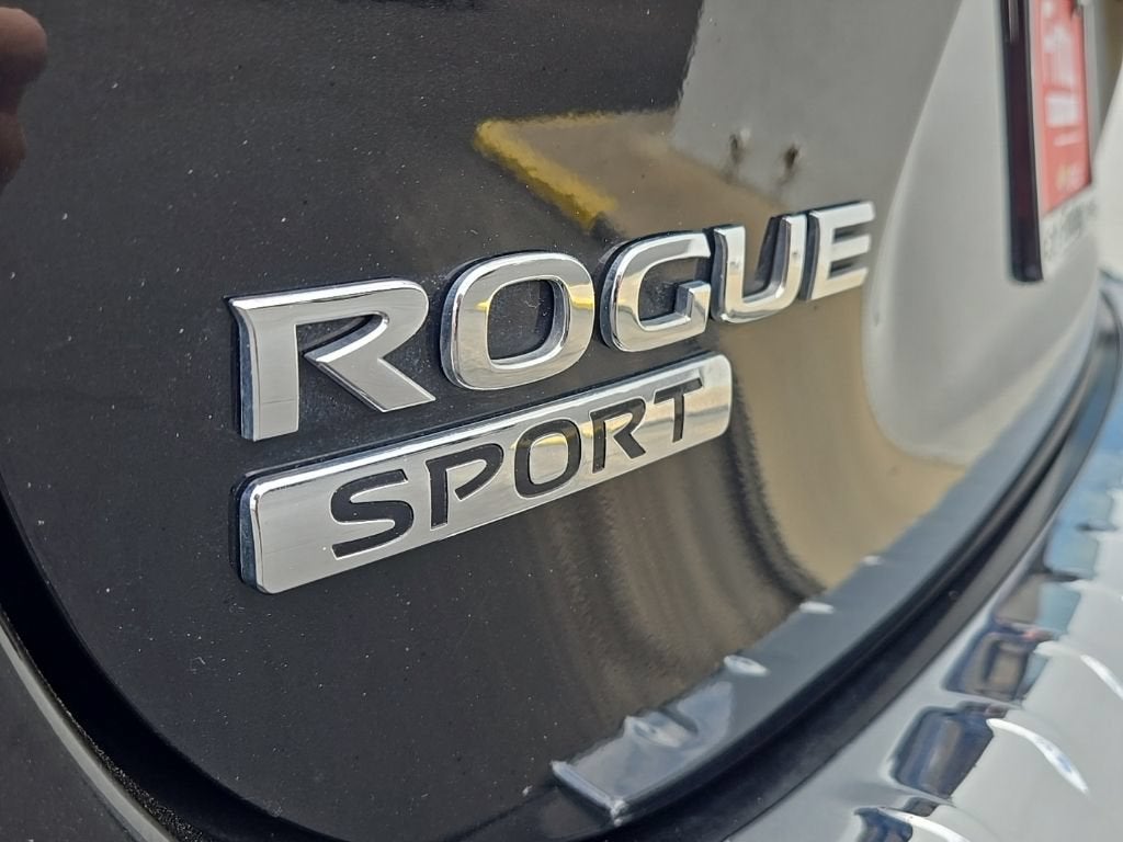 2020 Nissan Rogue Sport SV FWD Xtronic CVT