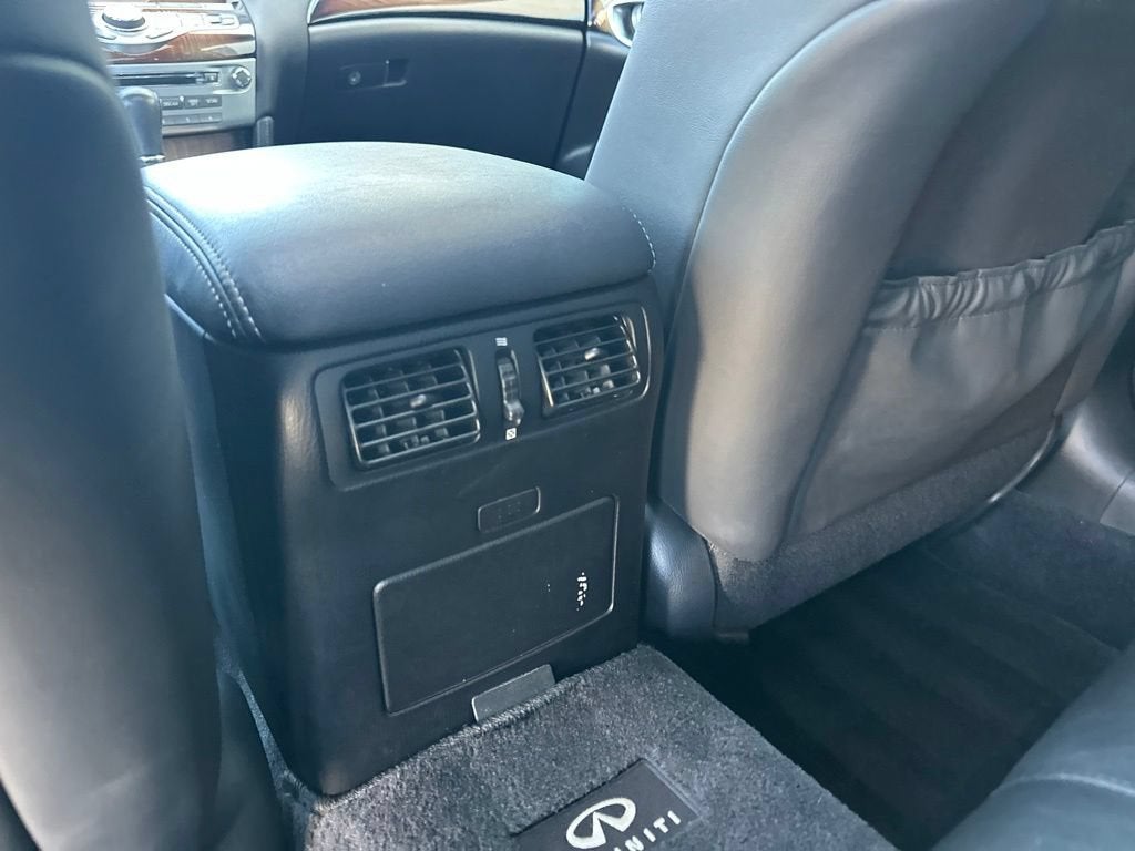 2013 INFINITI M37 NA