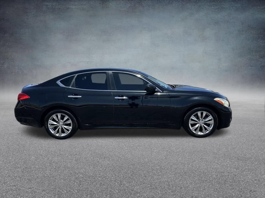 2013 INFINITI M37 NA