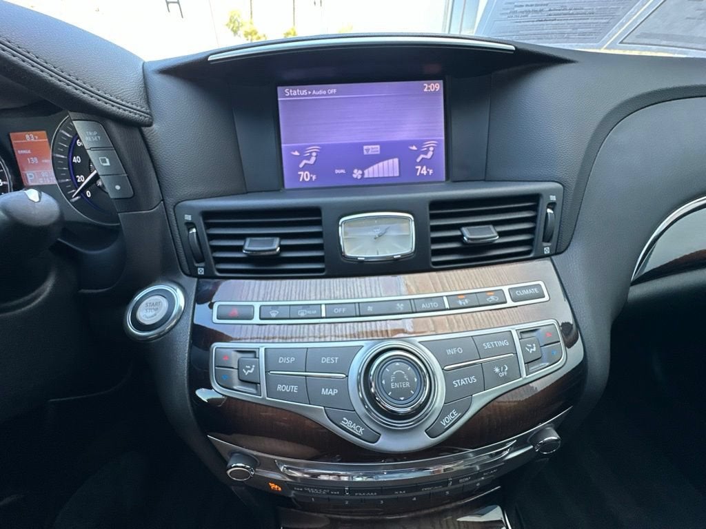 2013 INFINITI M37 NA