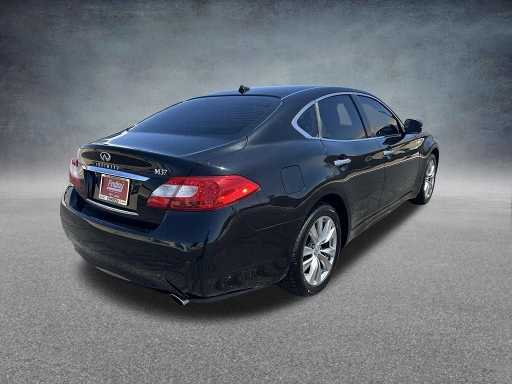 2013 INFINITI M37 NA