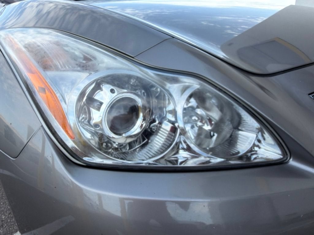 2009 INFINITI G37 Base