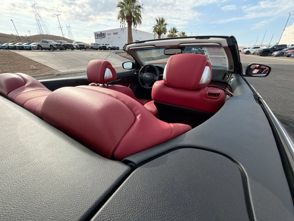 2009 INFINITI G37 Base