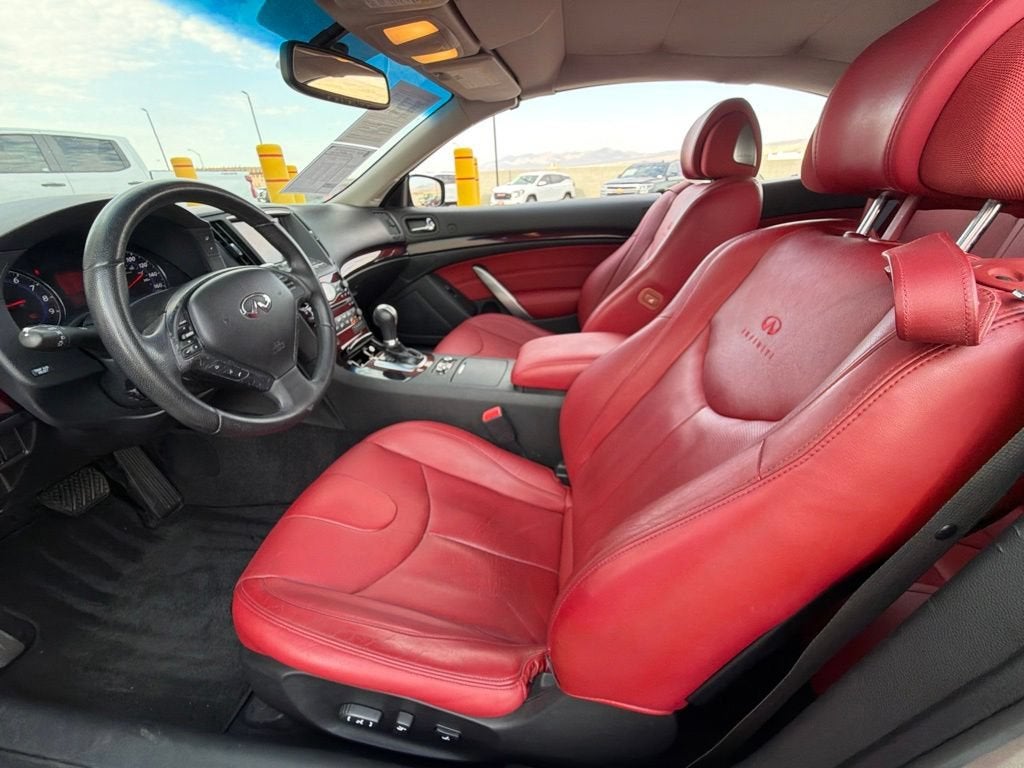 2009 INFINITI G37 Base