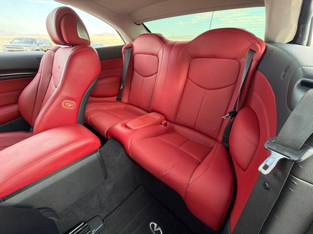 2009 INFINITI G37 Base