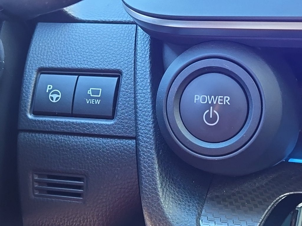 2024 Toyota Prius LE