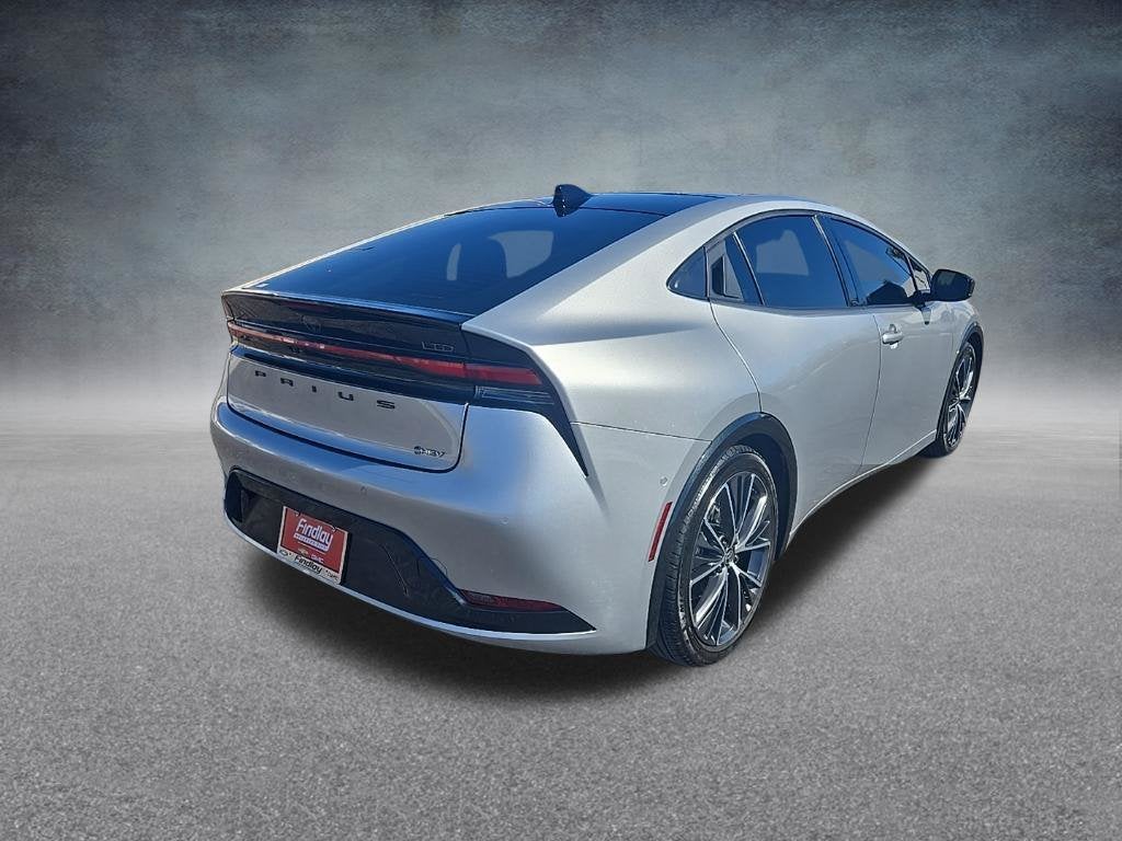 2024 Toyota Prius LE
