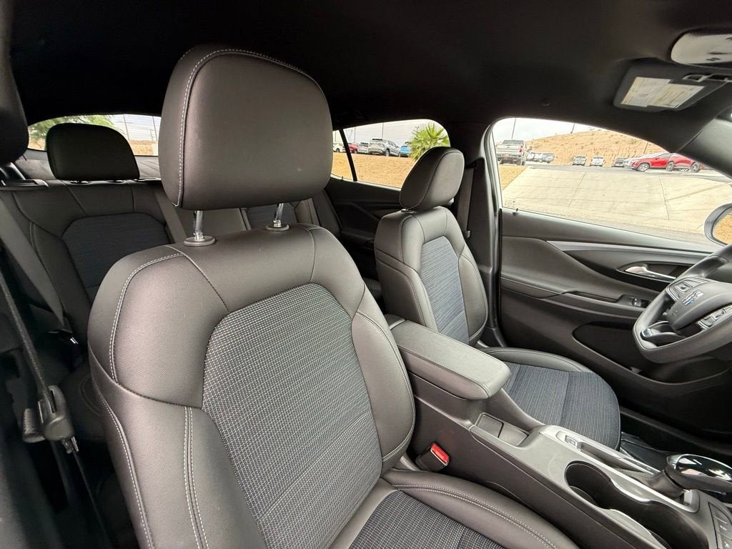 2025 Buick Envista Preferred