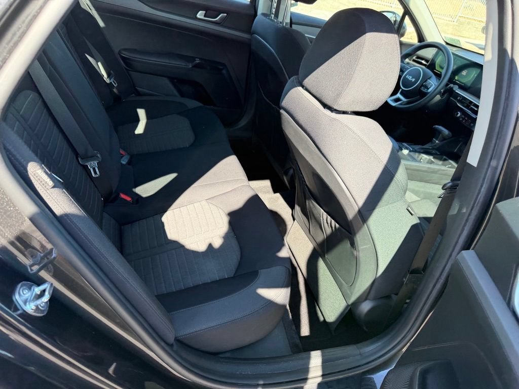 2025 Kia K5 LXS