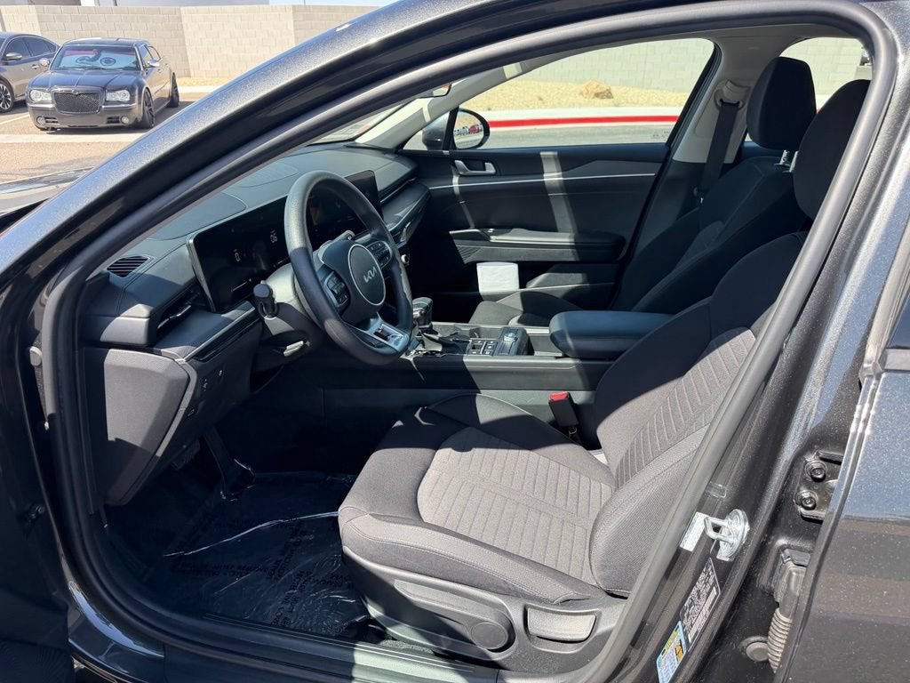 2025 Kia K5 LXS