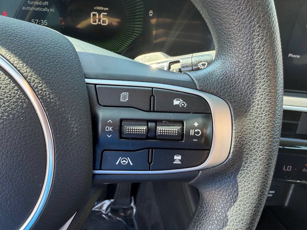 2025 Kia K5 LXS