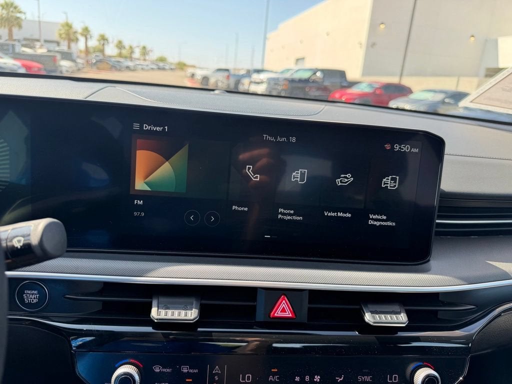 2025 Kia K5 LXS