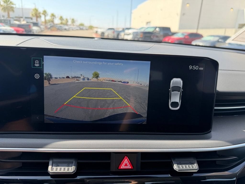 2025 Kia K5 LXS