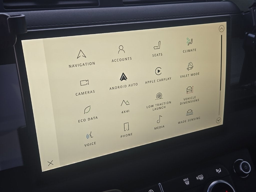 2024 Land Rover Defensor 130 P400 S