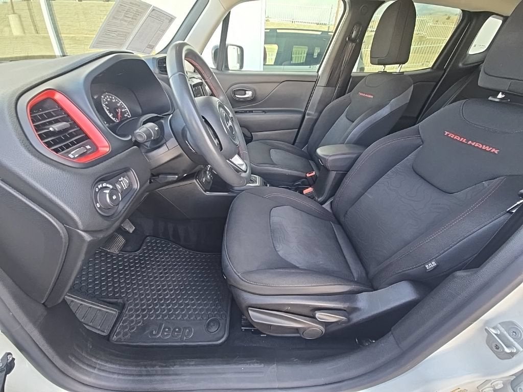 2023 Jeep Renegade Trailhawk