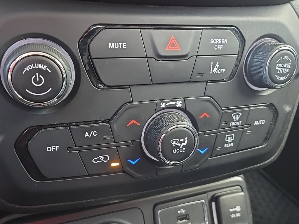 2023 Jeep Renegade Trailhawk