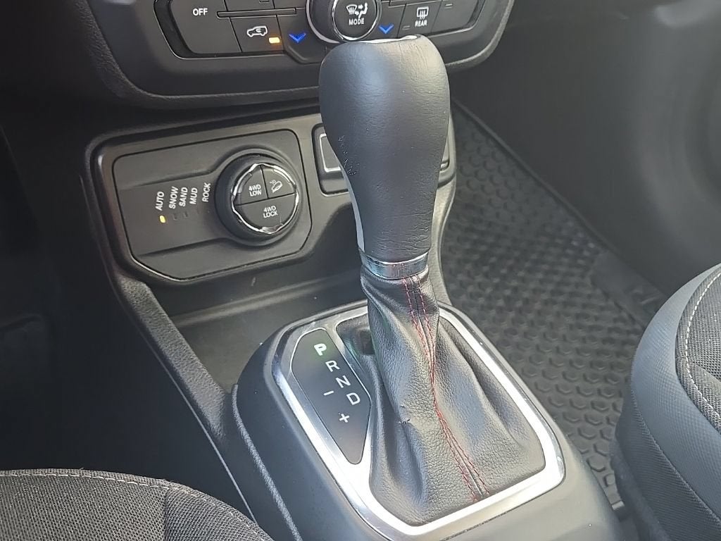 2023 Jeep Renegade Trailhawk
