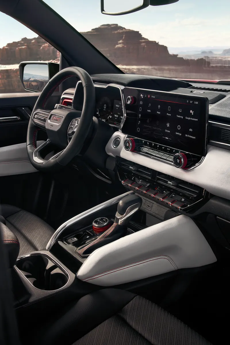 2026 GMC Canyon infotainment system at Findlay GMC in Bullhead City AZ